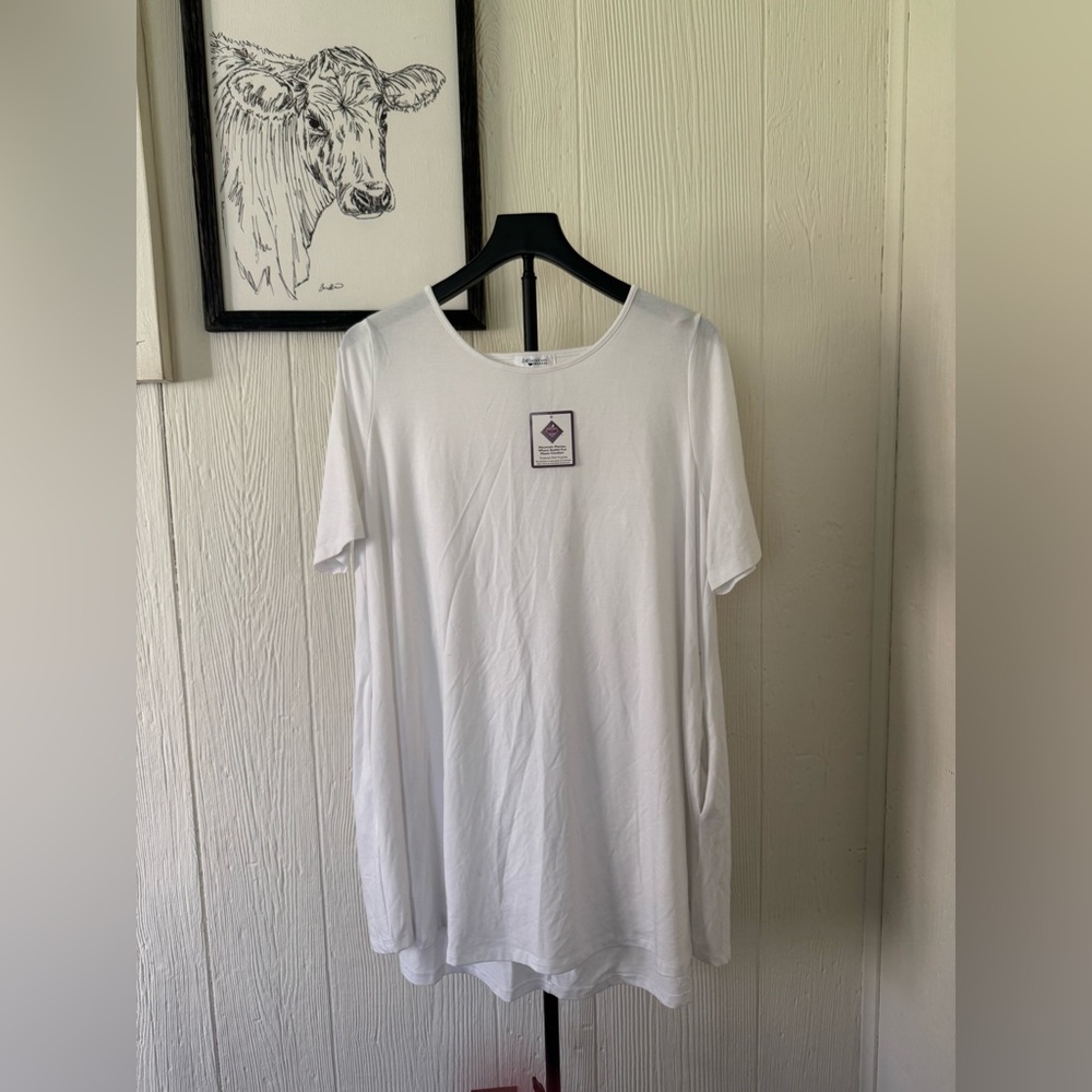 NWT Mountain Mamas Flowy Pocket Shorty Dress in White LG/XL